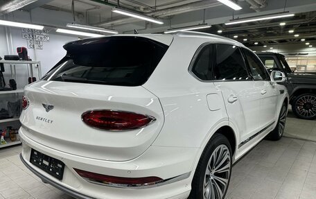 Bentley Bentayga I, 2026 год, 39 000 000 рублей, 3 фотография