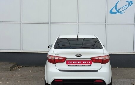 KIA Rio III рестайлинг, 2014 год, 870 000 рублей, 5 фотография