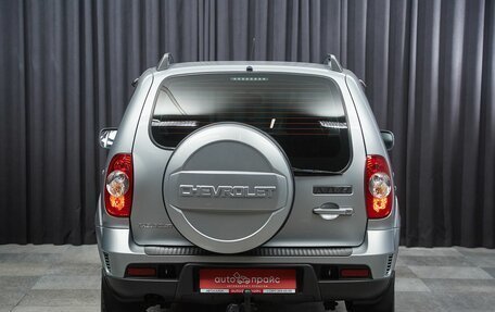 Chevrolet Niva I рестайлинг, 2014 год, 597 000 рублей, 5 фотография