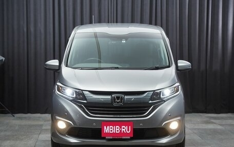 Honda Freed II, 2018 год, 1 379 000 рублей, 2 фотография