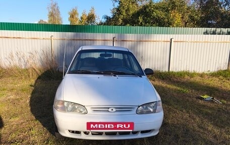 KIA Avella, 1997 год, 100 000 рублей, 2 фотография