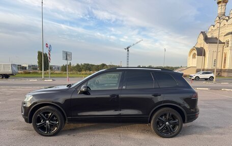 Volkswagen Touareg III, 2017 год, 2 700 000 рублей, 4 фотография