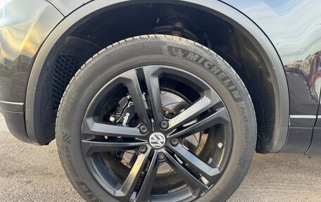 Volkswagen Touareg III, 2017 год, 2 700 000 рублей, 8 фотография