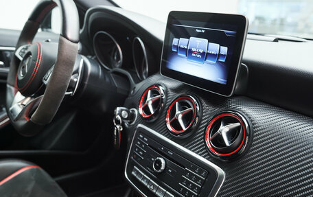 Mercedes-Benz A-Класс AMG, 2017 год, 2 790 000 рублей, 26 фотография