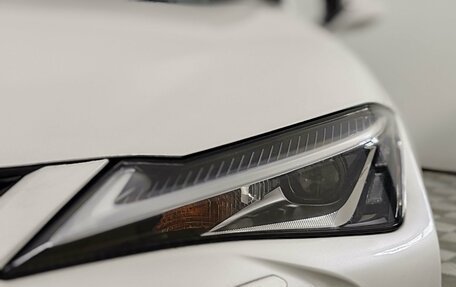 Lexus UX I, 2021 год, 2 999 000 рублей, 26 фотография