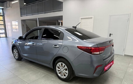 KIA Rio IV, 2017 год, 1 299 000 рублей, 8 фотография