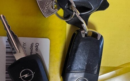 Opel Antara I, 2014 год, 1 250 000 рублей, 18 фотография