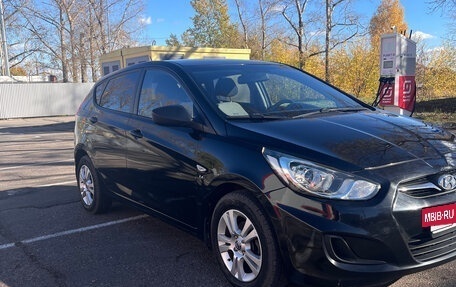 Hyundai Solaris II рестайлинг, 2014 год, 1 090 000 рублей, 2 фотография