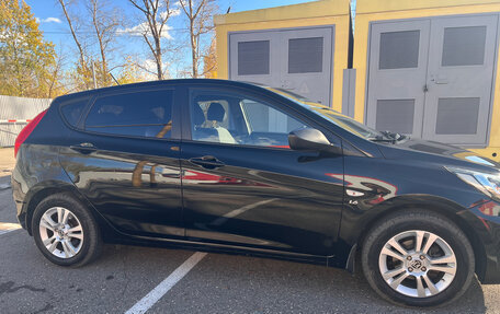 Hyundai Solaris II рестайлинг, 2014 год, 1 090 000 рублей, 4 фотография