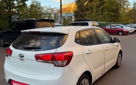 KIA Rio III рестайлинг, 2015 год, 920 000 рублей, 6 фотография