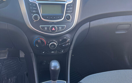 Hyundai Solaris II рестайлинг, 2014 год, 1 090 000 рублей, 17 фотография