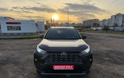 Toyota RAV4, 2019 год, 3 000 000 рублей, 1 фотография