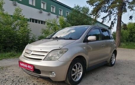 Toyota Ist II, 2003 год, 600 000 рублей, 1 фотография