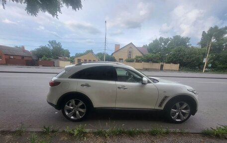 Infiniti FX II, 2009 год, 1 300 000 рублей, 8 фотография