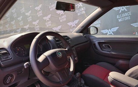 Skoda Fabia II, 2012 год, 935 000 рублей, 10 фотография