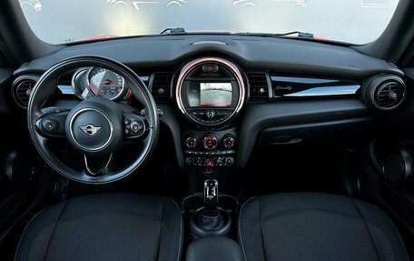 MINI Hatch, 2021 год, 2 220 700 рублей, 6 фотография