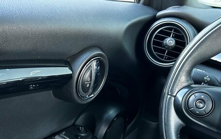 MINI Hatch, 2021 год, 2 220 700 рублей, 18 фотография