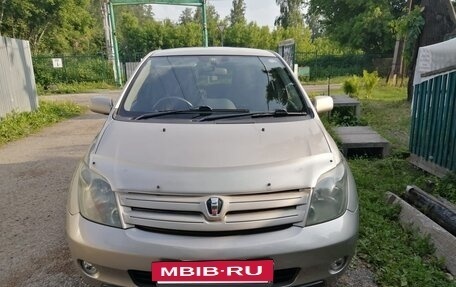 Toyota Ist II, 2003 год, 600 000 рублей, 3 фотография