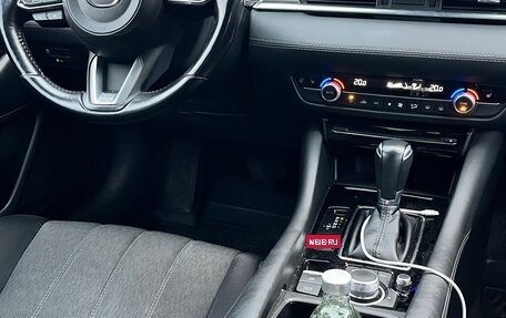 Mazda 6, 2020 год, 2 200 000 рублей, 12 фотография