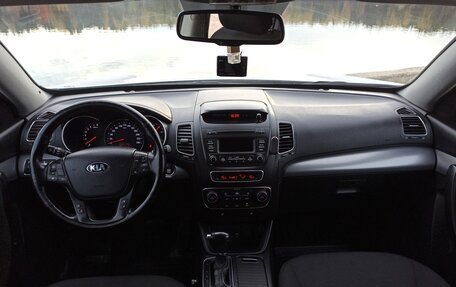 KIA Sorento II рестайлинг, 2015 год, 1 830 000 рублей, 16 фотография