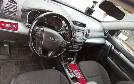 KIA Sorento II рестайлинг, 2015 год, 1 830 000 рублей, 18 фотография