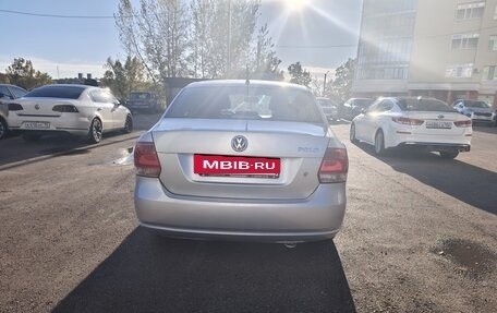 Volkswagen Polo VI (EU Market), 2012 год, 800 000 рублей, 3 фотография