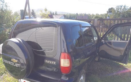 Chevrolet Niva I рестайлинг, 2005 год, 390 000 рублей, 3 фотография