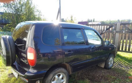 Chevrolet Niva I рестайлинг, 2005 год, 390 000 рублей, 5 фотография