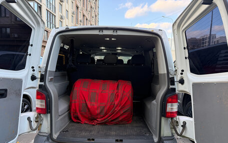 Volkswagen Caravelle T5, 2010 год, 1 150 000 рублей, 10 фотография