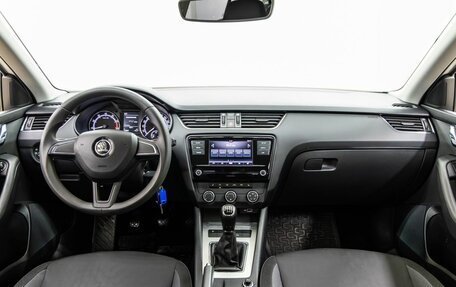 Skoda Octavia, 2018 год, 1 538 000 рублей, 13 фотография