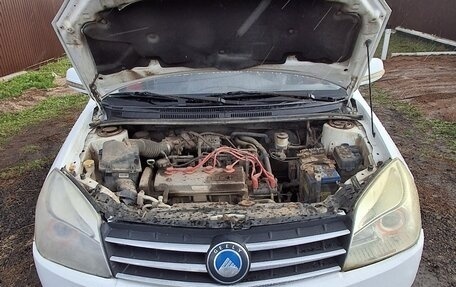 Geely MK Cross I, 2013 год, 300 000 рублей, 1 фотография