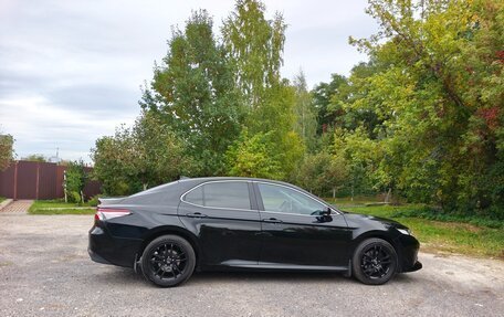 Toyota Camry, 2019 год, 2 250 000 рублей, 6 фотография