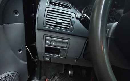 KIA Carens I (RS), 2005 год, 299 999 рублей, 10 фотография