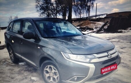 Mitsubishi Outlander III рестайлинг 3, 2018 год, 2 300 рублей, 22 фотография