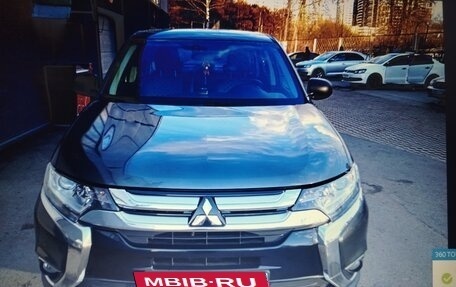 Mitsubishi Outlander III рестайлинг 3, 2018 год, 2 300 рублей, 20 фотография
