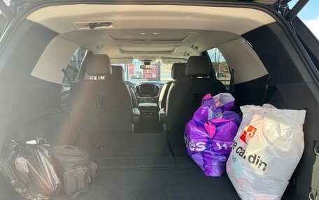 Chevrolet Traverse II, 2019 год, 3 000 000 рублей, 21 фотография