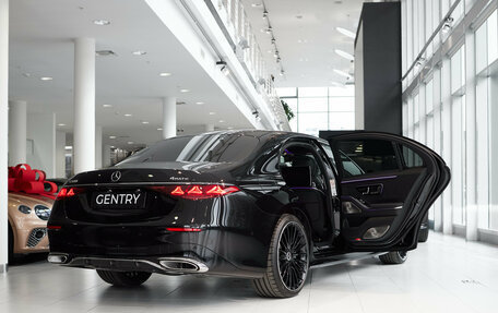 Mercedes-Benz S-Класс, 2026 год, 32 000 000 рублей, 7 фотография