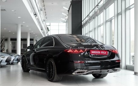 Mercedes-Benz S-Класс, 2026 год, 32 000 000 рублей, 5 фотография