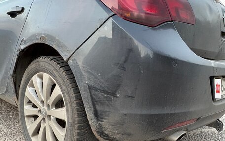 Opel Astra J, 2011 год, 280 000 рублей, 24 фотография