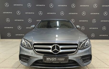 Mercedes-Benz E-Класс, 2019 год, 3 406 000 рублей, 2 фотография