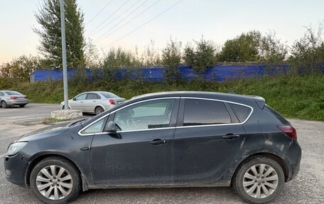 Opel Astra J, 2011 год, 280 000 рублей, 35 фотография