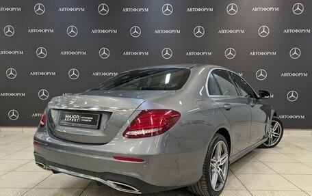 Mercedes-Benz E-Класс, 2019 год, 3 406 000 рублей, 5 фотография