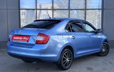 Skoda Rapid I, 2014 год, 880 000 рублей, 4 фотография