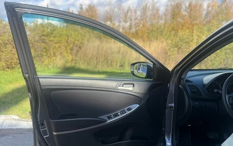 Hyundai Solaris II рестайлинг, 2016 год, 1 200 000 рублей, 11 фотография