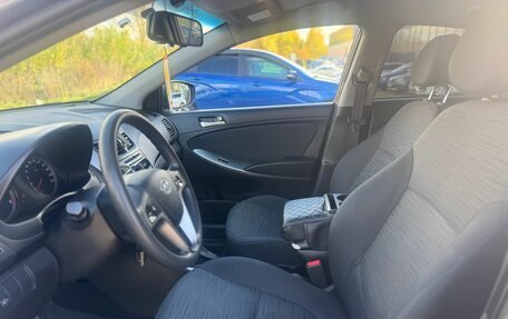 Hyundai Solaris II рестайлинг, 2016 год, 1 200 000 рублей, 14 фотография