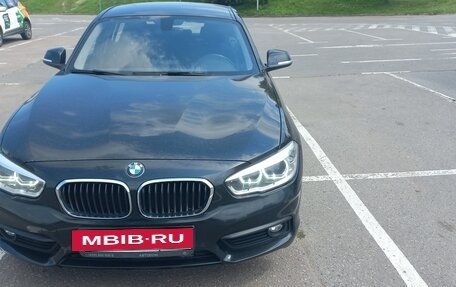 BMW 1 серия, 2018 год, 1 900 000 рублей, 3 фотография