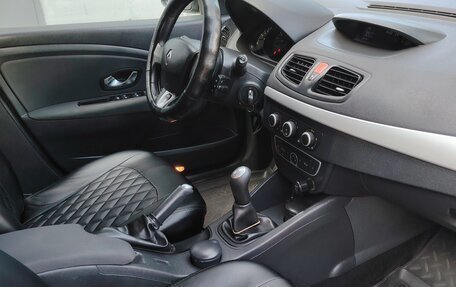 Renault Fluence I, 2011 год, 750 000 рублей, 2 фотография