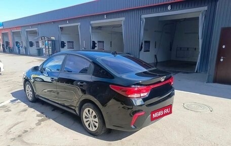 KIA Rio IV, 2017 год, 1 300 000 рублей, 4 фотография