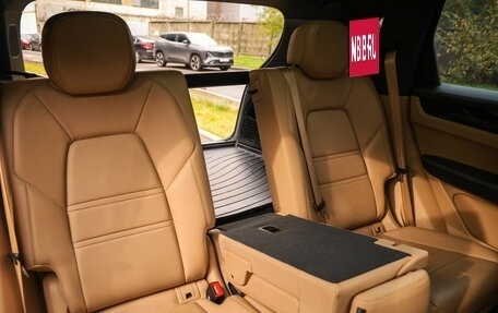 Porsche Cayenne III, 2019 год, 7 799 000 рублей, 33 фотография