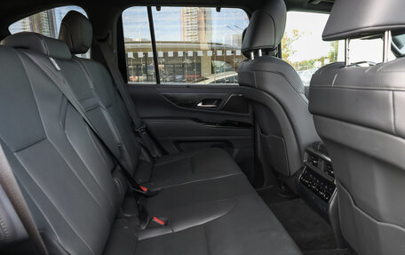 Lexus LX, 2025 год, 22 660 000 рублей, 12 фотография